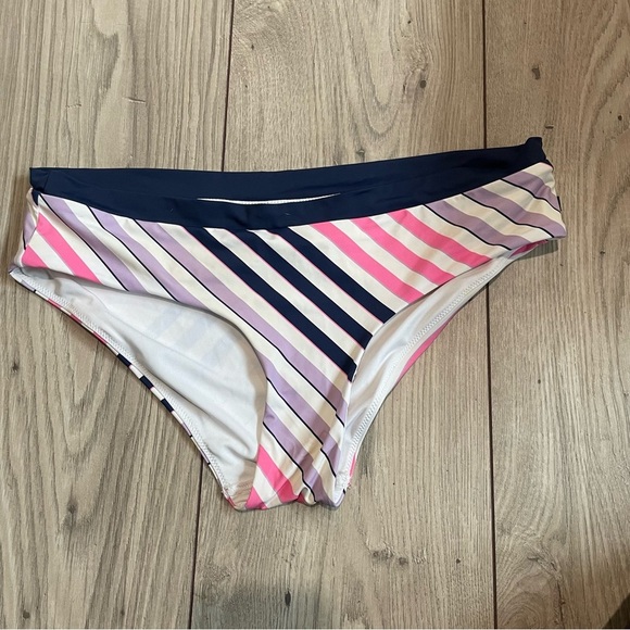 La Vie en Rose bikini bottoms NWOT medium lot of 2 - Picture 4 of 7